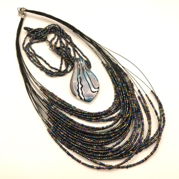 2 Multi-Strand Seed Bead & Glass pendant Necklaces - Picture 4 of 7